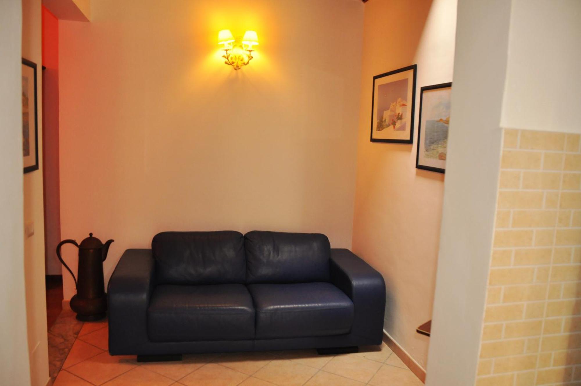 Villa Laura Sea View Apartments ซานตามาเรีย ดิ กาสเตลลาบาเต ห้อง รูปภาพ