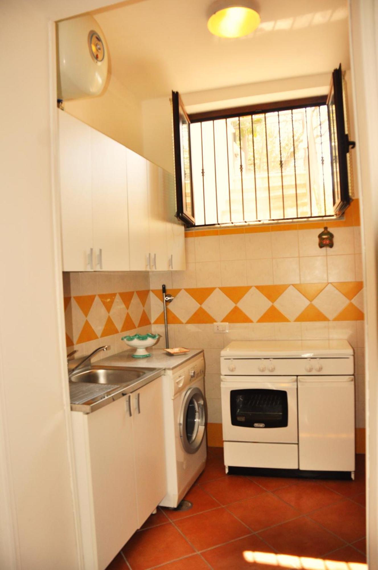Villa Laura Sea View Apartments ซานตามาเรีย ดิ กาสเตลลาบาเต ห้อง รูปภาพ