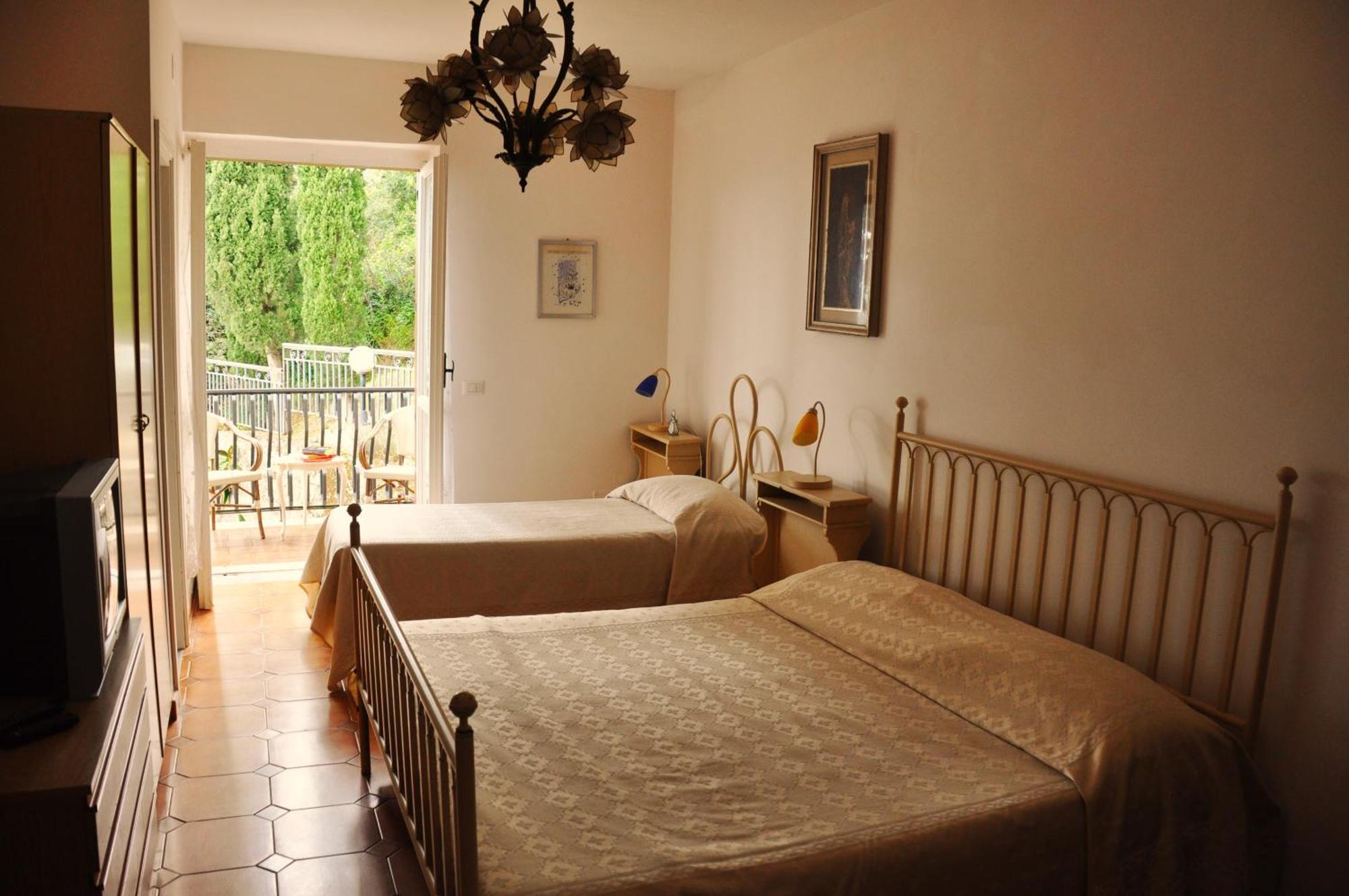 Villa Laura Sea View Apartments ซานตามาเรีย ดิ กาสเตลลาบาเต ห้อง รูปภาพ