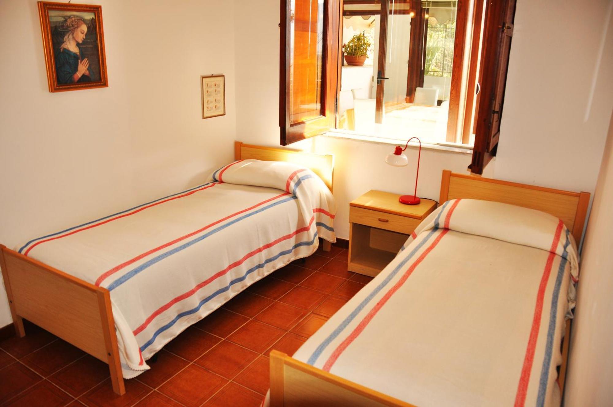 Villa Laura Sea View Apartments ซานตามาเรีย ดิ กาสเตลลาบาเต ห้อง รูปภาพ