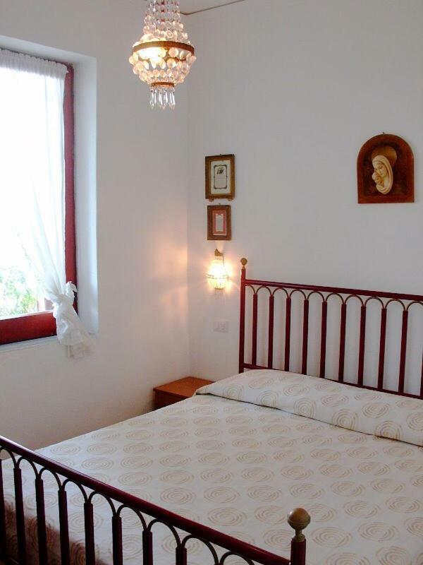 Villa Laura Sea View Apartments ซานตามาเรีย ดิ กาสเตลลาบาเต ห้อง รูปภาพ