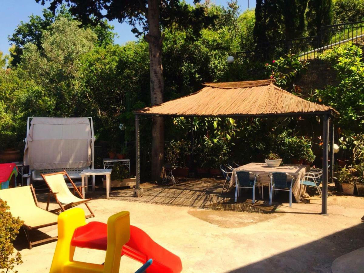 Villa Laura Sea View Apartments ซานตามาเรีย ดิ กาสเตลลาบาเต ภายนอก รูปภาพ